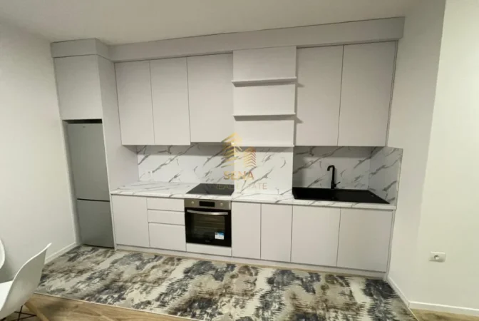 Tirane, jepet me qera apartament 1+1+Ballkon Kati 6, 70 m² 570 € (Laprake)