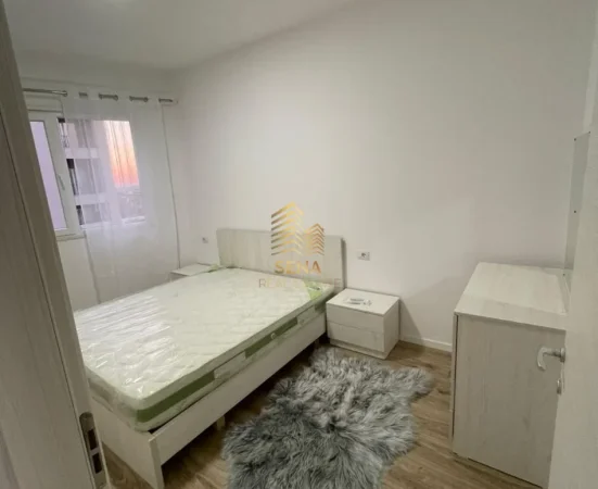 Tirane, jepet me qera apartament 1+1+Ballkon Kati 6, 70 m² 570 € (Laprake)