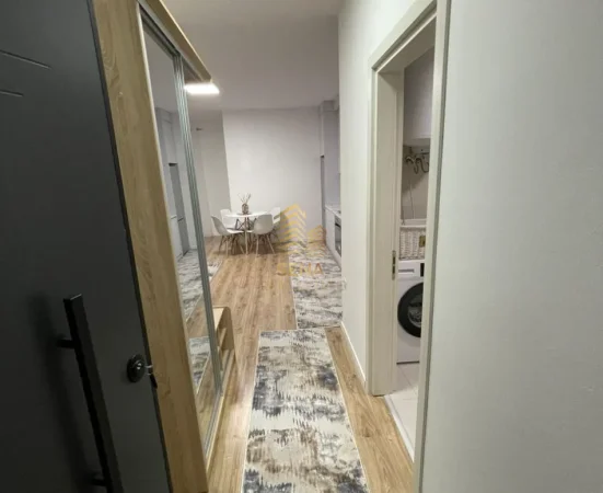 Tirane, jepet me qera apartament 1+1+Ballkon Kati 6, 70 m² 570 € (Laprake)