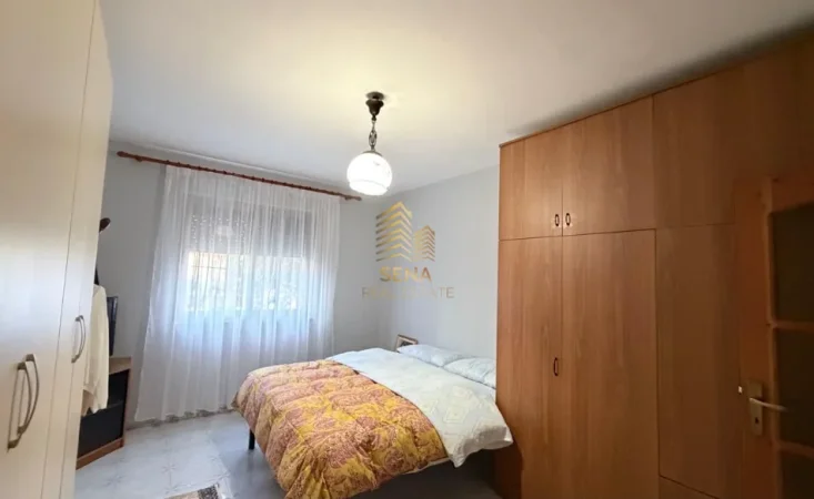 Tirane, jepet me qera apartament 1+1+Ballkon Kati 2, 60 m² 390 € (Ali Demi)