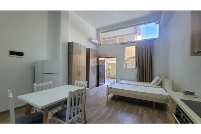 Tirane, jepet me qera apartament Kati 1, 46 m² 420 € (Bryli)