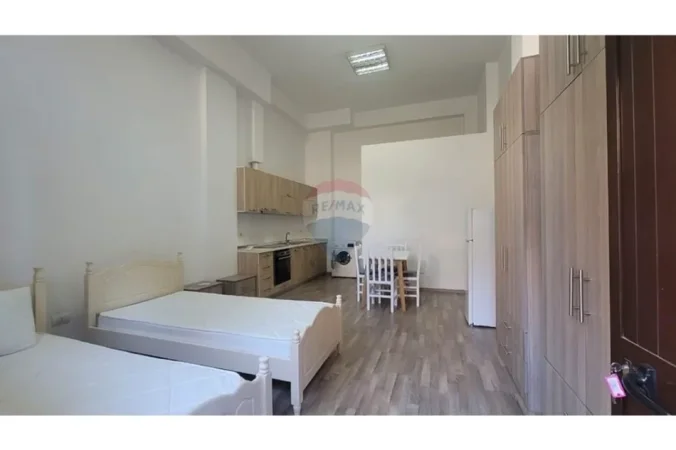 Tirane, jepet me qera apartament Kati 1, 46 m² 420 € (Bryli)