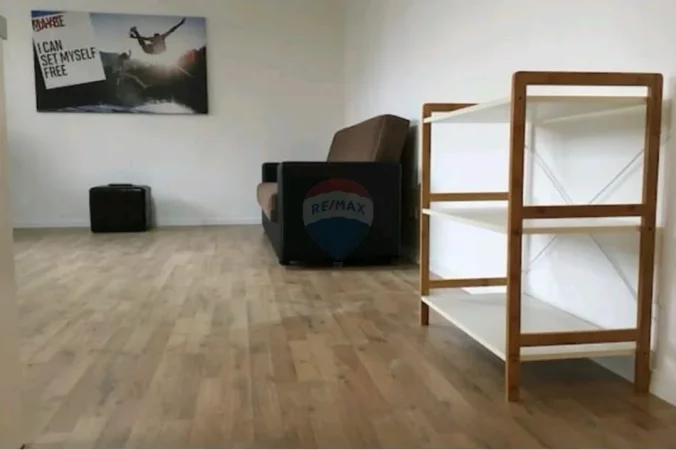 Tirane, jepet me qera apartament 1+1+Ballkon , 60 m² 580 € (Rruga e Elbasanit)