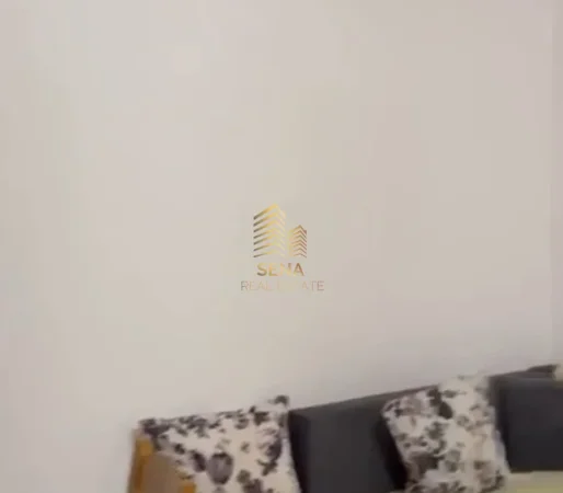 Tirane, jepet me qera apartament 1+1 Kati 1, 65 m² 400 € (Liqeni i Thate)