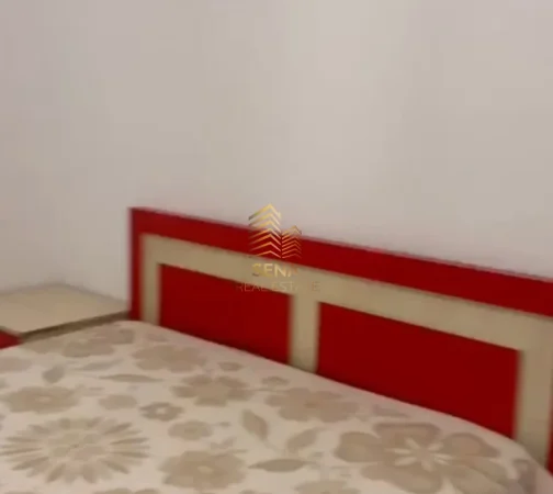 Tirane, jepet me qera apartament 1+1 Kati 1, 65 m² 400 € (Liqeni i Thate)