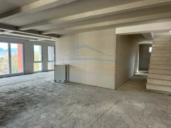 Tirane, jepet me qera Vile 5-Kateshe , 7.000 € (KODRA E DIELLIT 2)