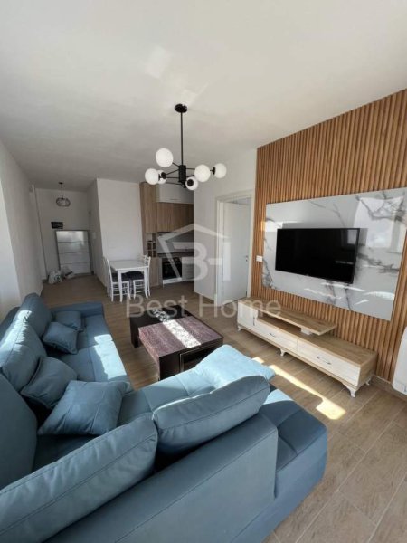 Tirane, jepet me qera apartament 1+1+BLK Kati 3, 65 m² 550 Euro (rruga e Dibres, prane Pasticeri Bilbili)
