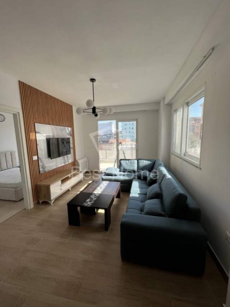 Tirane, jepet me qera apartament 1+1+BLK Kati 3, 65 m² 550 Euro (rruga e Dibres, prane Pasticeri Bilbili)