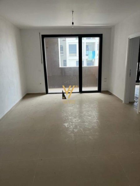 Tirane, jepet me qera apartament 2+1+BLK Kati 5, 108 m² 550 Euro (oxhaku)