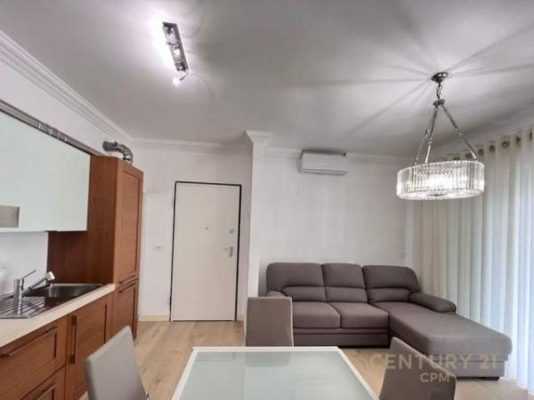 Tirane, jepet me qera apartament 1+1 Kati 0, 59 m² 600 Euro (Park Life Rezidence)