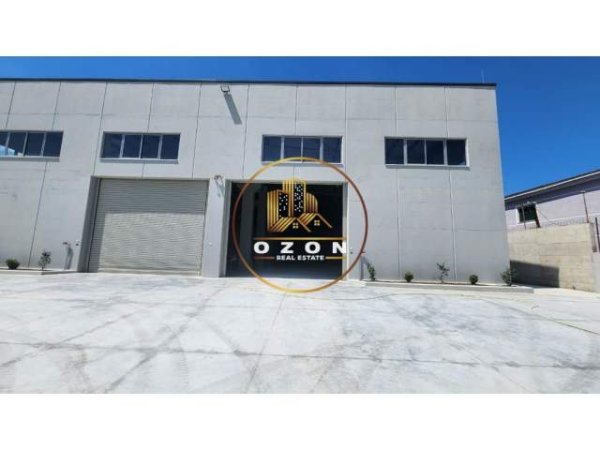 Tirane, jepet me qera magazine Kati 0, 1.200 m² 5.400 Euro (PRANE CITY PARK)