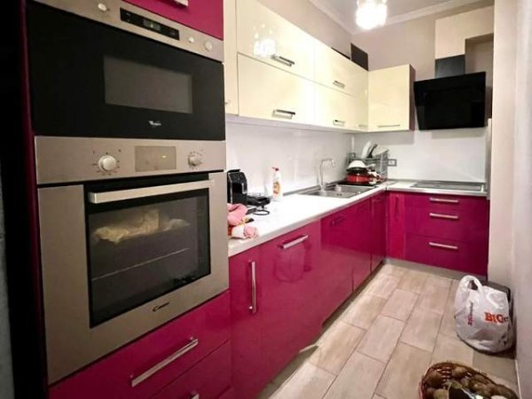 Tirane, shes apartament 2+1 106 m² 158.000 Euro (Liqeni Rruga Eduard Mano)