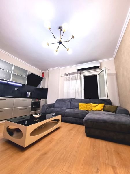 Tirane, shes apartament 2+1 96 m² 169.000 Euro (21 Dhjetori, brenda Unazes)