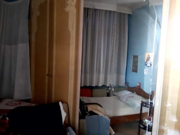 Tirane, shitet apartament 3+1+A+BLK Kati 4, 110 m² 1.600 Euro/m2 (21 Dhjetori Ish fusha e zeze, te blloku Gora)
