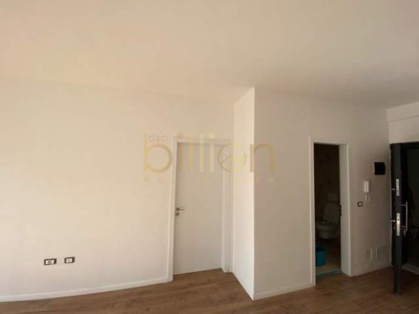 Tirane, jepet me qera apartament 2+1+A+BLK Kati 3, 100 m² 500 Euro (Astir)