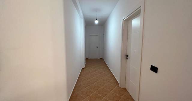 Vlore, ofert apartament 2+1 Kati 2, 110 m² 1.300 Euro/m2 (Lungo Mare ,Vlore)