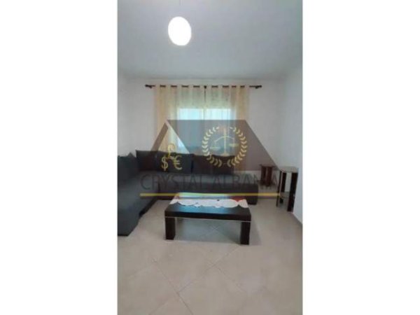 Tirane, jap me qera apartament Kati 7, 120 m² 47.000 Leke (rruga reshit petrela)
