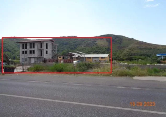 Shitet Truall dhe Ndertese, Cmimi Fillestar 25.200.000 Leke (Kosmace, Shkoder)