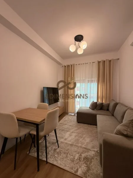 Tirane, jepet me qera apartament 1+1 Kati 6, 48 m² 400 € (ali demi)
