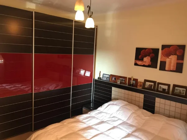 Tirane, shitet apartament 2+1+Aneks+Ballkon Kati 3, 120 m² 200.000 € (Rruga Lavdie Petrela)