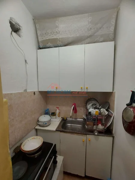 Shqiperi, shitet apartament 2+1+Ballkon Kati 5, 65 m² 120.000 € (Vasil Shanto)