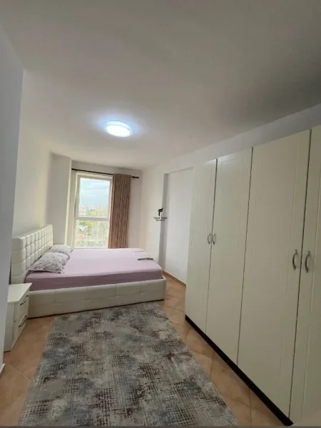 Tirane, jepet me qera apartament 1+1 Kati 5, 72 m² 65 € (STACIONI TRENIT)