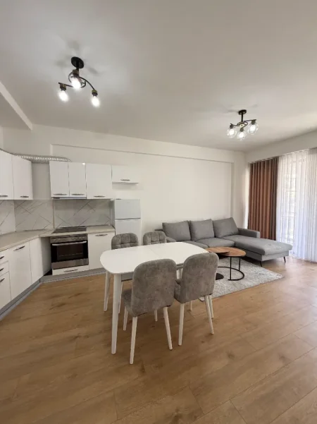 Tirane, jepet me qera apartament 2+1+Ballkon Kati 3, 500 € (Astir, Rezidenca Urban Gate)