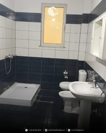 Tirane, jap me qera apartament 1+1 , 110 m² 400 € 