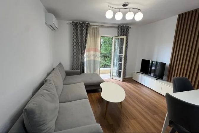 Tirane, shitet apartament 2+1 Kati 1, 80 m² 200.000 € (drejtoria e higjenes ID: 530601003-202)