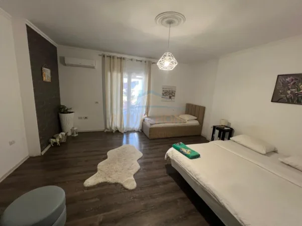 Tirane, shitet apartament 4+1+Aneks+Ballkon Kati 6, 160 m² 420.000 € 