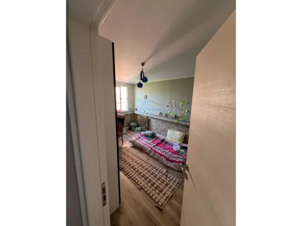 Tirane, shitet apartament 4+1+Aneks+Ballkon Kati 6, 160 m² 420.000 € 