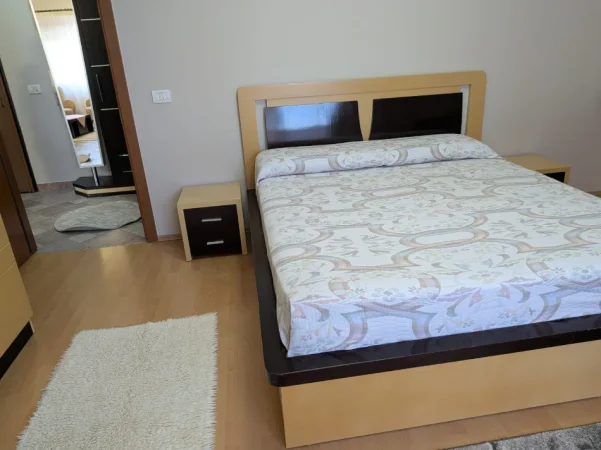 Tirane, jepet me qera apartament 1+1 Kati 10, 70 m² 600 € (Shkolla e Baletit)