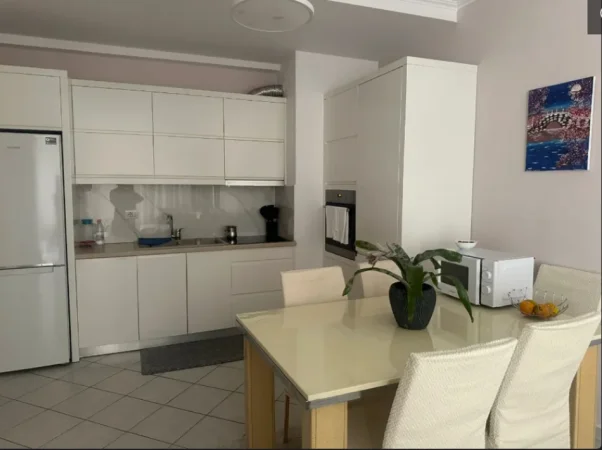 Tirane, jap me qera apartament 1+1+Ballkon Kati 8, 64 m² 450 € (Astir, afer vila L)