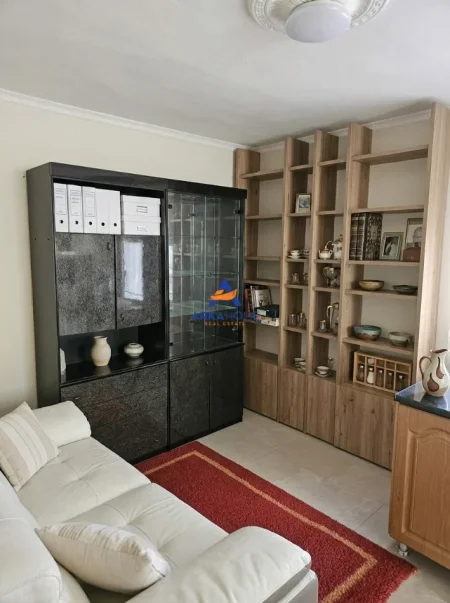 Tirane, shitet apartament Dublex Kati 5, 200 m² 450.000 € 