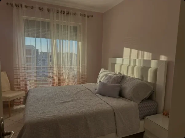 Tirane, jepet me qera apartament 1+1 Kati 3, 62 m² 450 € (Astir)