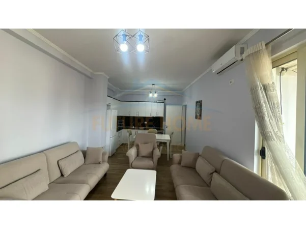 Tirane, jepet me qera apartament 2+1+Ballkon Kati 5, 105 m² 500 € (well astir)