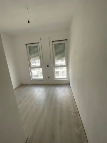 Tirane, shitet apartament 2+1+Aneks+Ballkon Kati 6, 86 m² 112.000 € (Univers City)