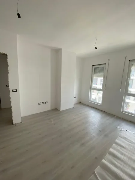 Tirane, shitet apartament 2+1+Aneks+Ballkon Kati 6, 86 m² 112.000 € (Univers City)