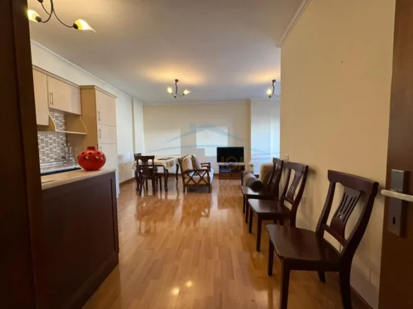 Tirane, shitet apartament 2+1 Kati 8, 104 m² 230.000 € (RRUGA E BARRIKADAVE)