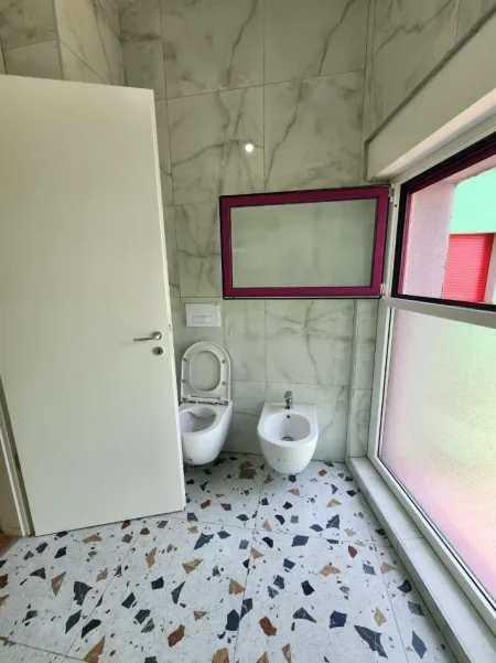 Shitet Garzoniere, 📍Kompleksi Magalem / Ali Demi me super çmim 67000€ 🔥 - Kati 3 Banim (30m2)