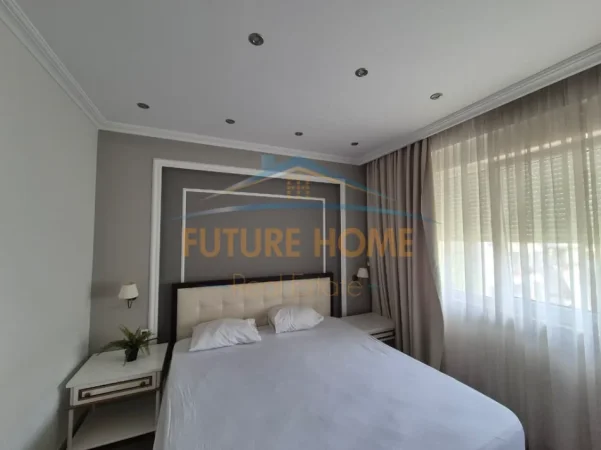 Tirane, jepet me qera apartament 2+1+2 Kati 4, 135 m² 1.050 € (LIQENI I THATE , Kompleksi FZ 2)