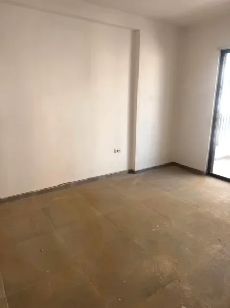 🏡 SHITET APARTAMENT 2+1 NË QENDER TE TIRANES TEK RRUGA E DURRESIT,   228,344 €URO