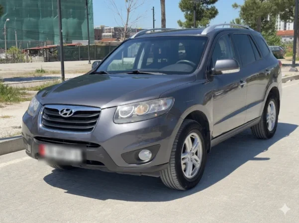 Tirane, shes makine Nafte, gri metalizato automatik Kondicioner 297.400 km 6.700 €