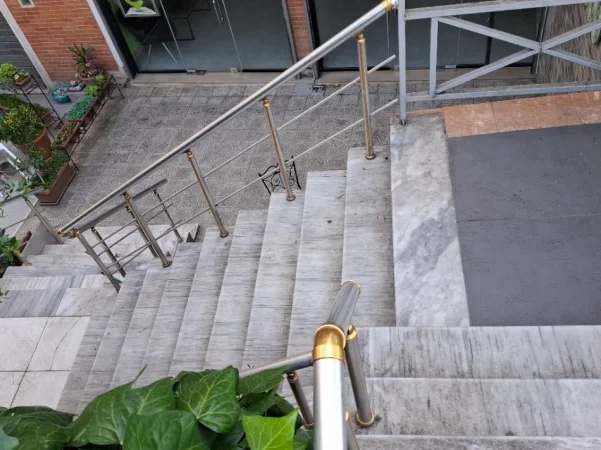 Tirane, shitet dyqan Kati 0, 30 m² 110.000 € (Perballe Kompleksit Delijorgji)