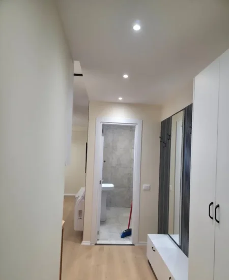 Tirane, jepet me qera apartament 2+1 Kati 3, 97 m² 600 € (Astir)