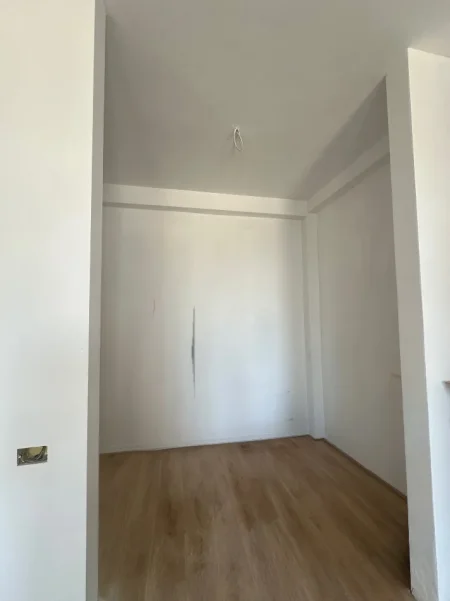 Tirane, shitet apartament 1+1 Kati 1, 86 m² 181.440 € (Tulipan rezidence)