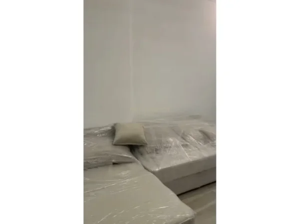 Tirane, jepet me qera apartament 1+1 Kati 2, 70 m² 640 € (bulevardi i ri prane spak)