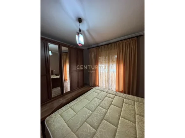 Tirane, jepet me qera apartament 1+1 Kati 8, 74 m² 630 € (sheshi willson)
