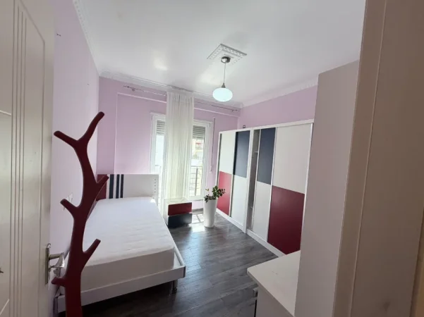 Tirane, shitet apartament 2+1 Kati 5, 94 m² 258.000 € 