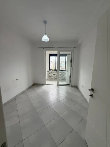 Tirane, shitet apartament 2+1 Kati 4, 106 m² 205.000 € 